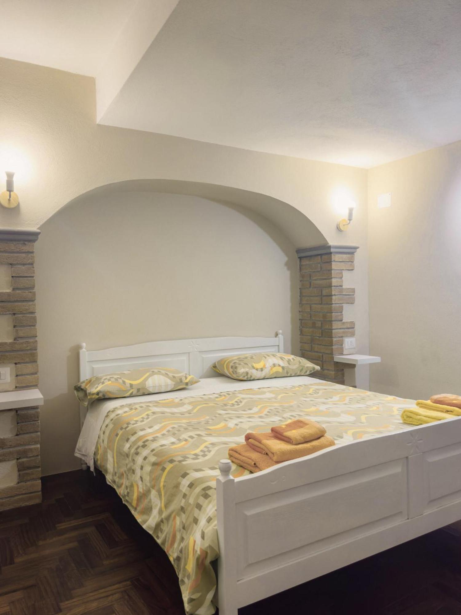 La Botte E Il Vino Rooms Capoterra Bilik gambar